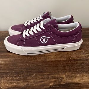 Vans MENS 8 women's 9.5 shoe